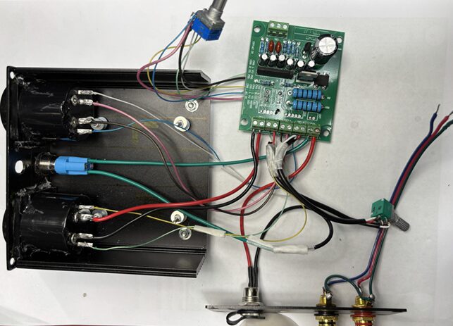 VUメータ制御基板の各端子盤への取り付け